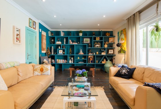 Resale - Freistehende Villa -
Algorfa