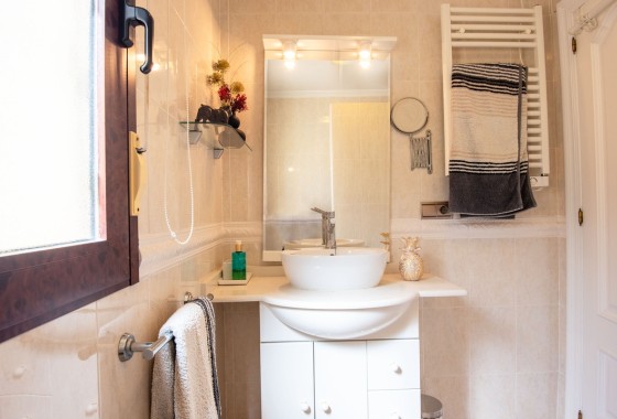 Resale - Freistehende Villa -
Algorfa