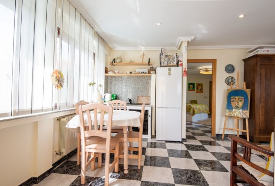 Resale - Freistehende Villa -
Algorfa