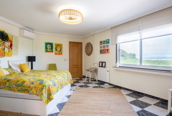 Resale - Freistehende Villa -
Algorfa