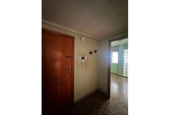 Herverkoop - Appartement / Flat -
Orihuela - Center