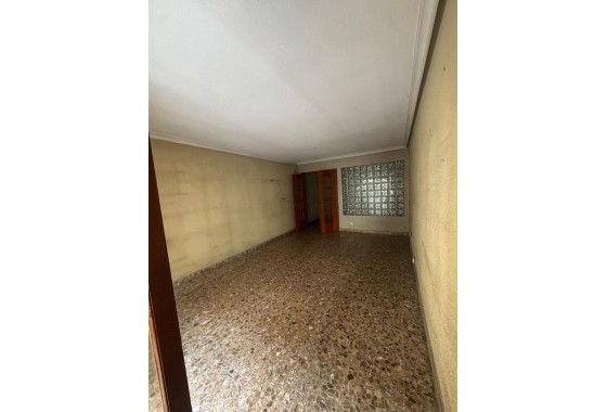 Herverkoop - Appartement / Flat -
Orihuela - Center