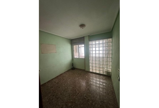 Herverkoop - Appartement / Flat -
Orihuela - Center