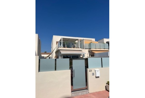 Resale - Freistehende Villa -
Daya Vieja - Costa Blanca