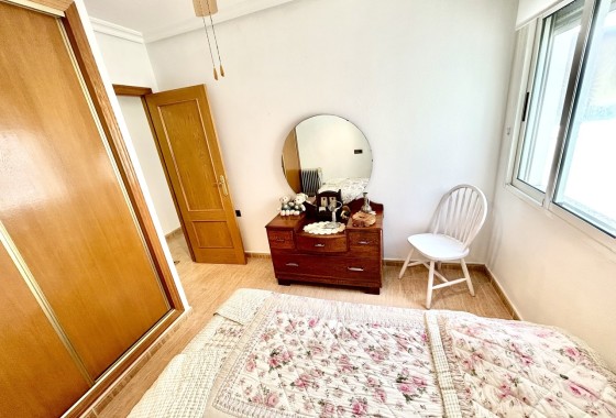Herverkoop - Appartement / Flat -
Almoradí - Inland