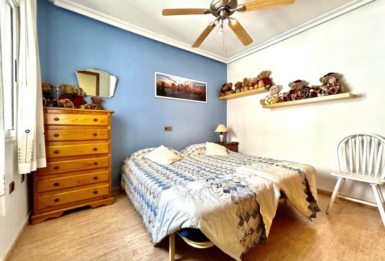 Herverkoop - Appartement / Flat -
Almoradí - Inland
