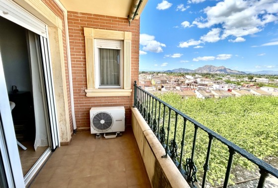 Herverkoop - Appartement / Flat -
Almoradí - Inland
