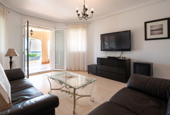 Resale - Freistehende Villa -
Algorfa