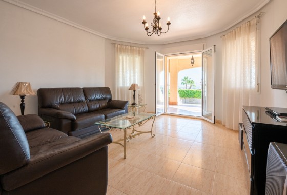 Resale - Freistehende Villa -
Algorfa