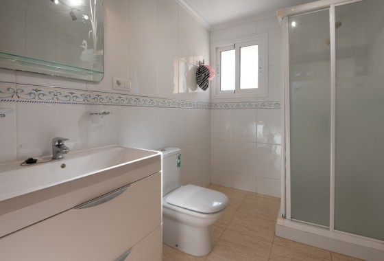 Resale - Freistehende Villa -
Algorfa