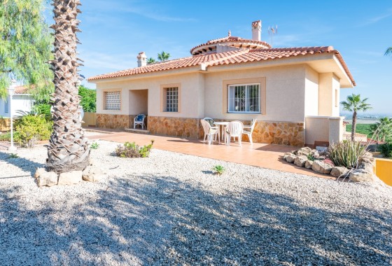 Resale - Freistehende Villa -
Algorfa
