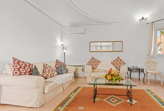 Sprzedaż - Willa wolnostojąca -
Algorfa