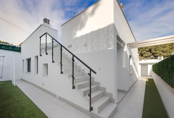 Venta - Chalet Independiente -
Pinar de Campoverde - Inland