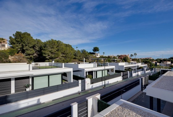 Venta - Chalet Independiente -
Pinar de Campoverde - Inland