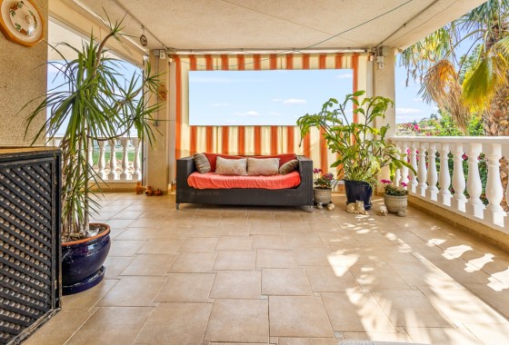 Revente - Villa Individuelle -
Algorfa