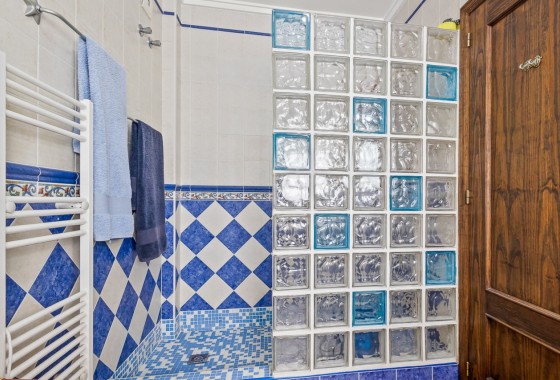 Revente - Villa Individuelle -
Algorfa