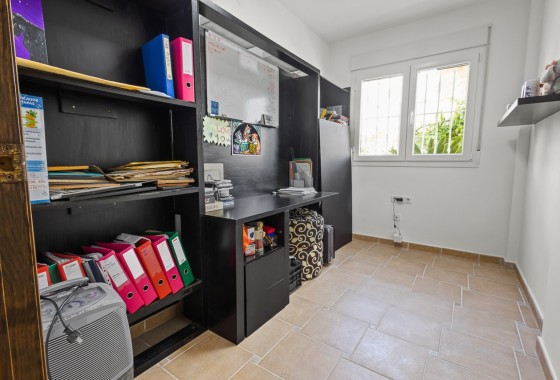 Revente - Villa Individuelle -
Algorfa