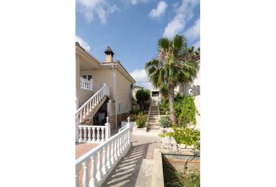 Revente - Villa Individuelle -
Algorfa