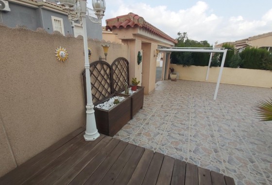 Herverkoop - Vrijstaande Villa -
Benijofar - Costa Blanca