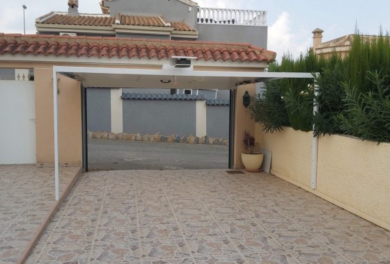 Herverkoop - Vrijstaande Villa -
Benijofar - Costa Blanca