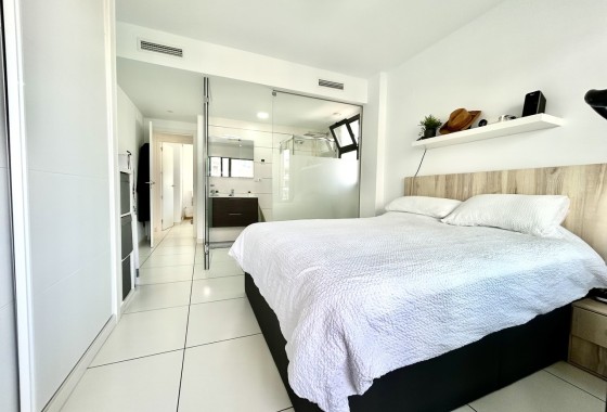 Sprzedaż - Apartament / Mieszkanie -
Villamartín - Costa Blanca