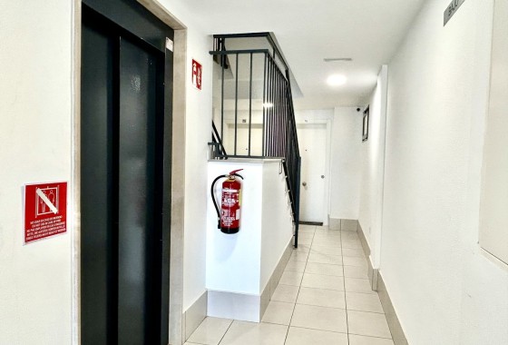 Sprzedaż - Apartament / Mieszkanie -
Villamartín - Costa Blanca