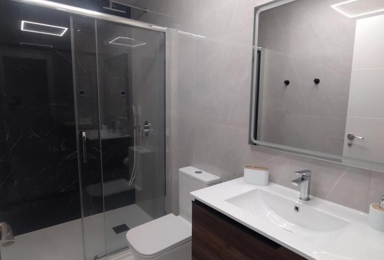 Venta - Apartamento / Piso -
Torrevieja - Playa del Cura