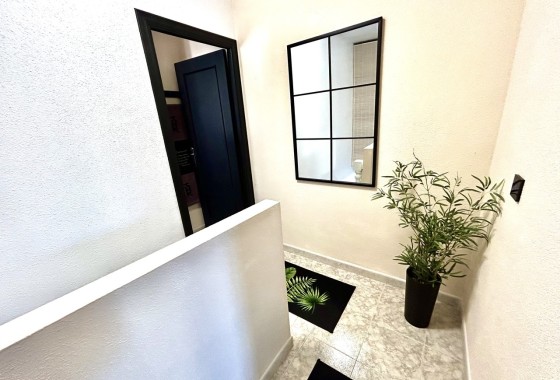 Resale - Stadthaus -
Playa Flamenca - Costa Blanca