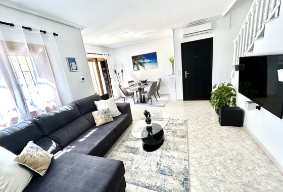 Resale - Stadthaus -
Playa Flamenca - Costa Blanca