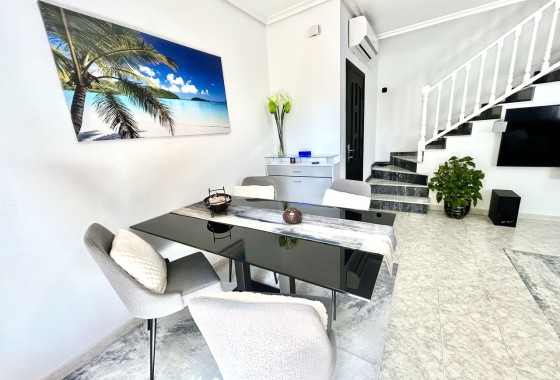 Resale - Stadthaus -
Playa Flamenca - Costa Blanca