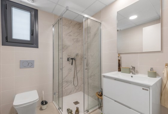 Herverkoop - Appartement / Flat -
Torrevieja - Costa Blanca