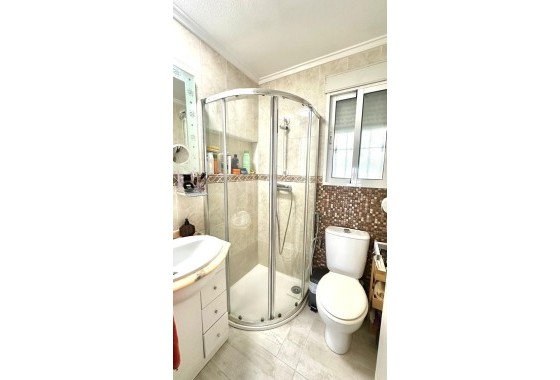 Venta - Chalet Independiente -
Orihuela Costa - La Regia