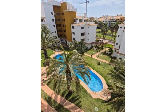 Venta - Apartamento / Piso -
Punta Prima - Costa Blanca