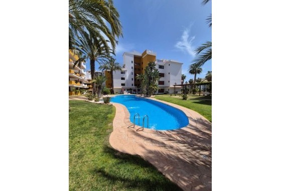 Venta - Apartamento / Piso -
Punta Prima - Costa Blanca