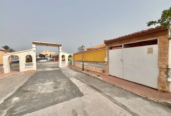 Sale - Detached Villa -
Torrevieja - Los Balcones
