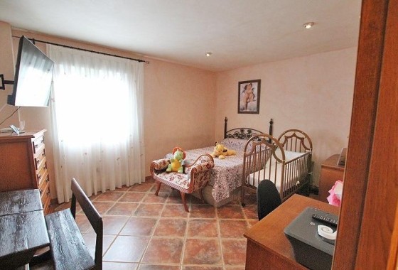 Herverkoop - Vrijstaande Villa -
Formentera del Segura - C- Cooperativa