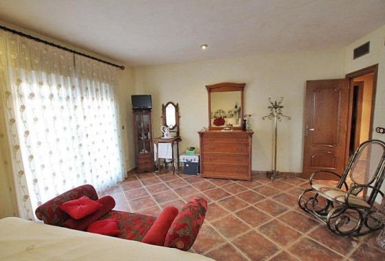 Herverkoop - Vrijstaande Villa -
Formentera del Segura - C- Cooperativa