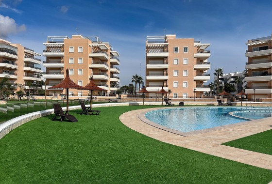 Venta - Apartamento / Piso -
El Raso - Costa Blanca