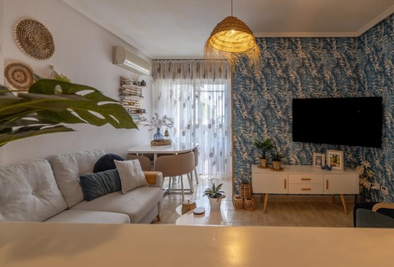 Herverkoop - Appartement / Flat -
Torrevieja - Acequion