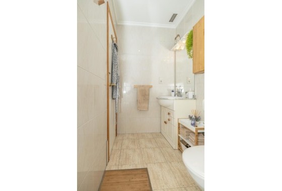 Herverkoop - Appartement / Flat -
Torrevieja - Acequion