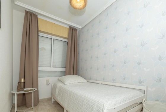 Herverkoop - Appartement / Flat -
Torrevieja - Acequion