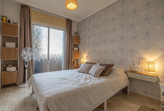 Herverkoop - Appartement / Flat -
Torrevieja - Acequion