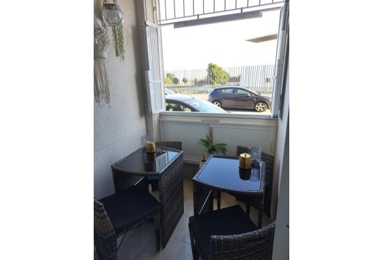 Herverkoop - Appartement / Flat -
Torrevieja - Acequion