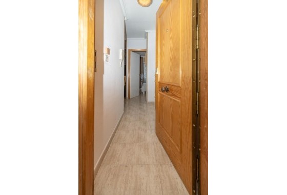 Herverkoop - Appartement / Flat -
Torrevieja - Acequion