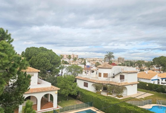 Resale - Freistehende Villa -
Cabo Roig