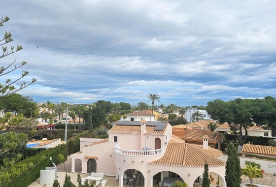 Resale - Freistehende Villa -
Cabo Roig