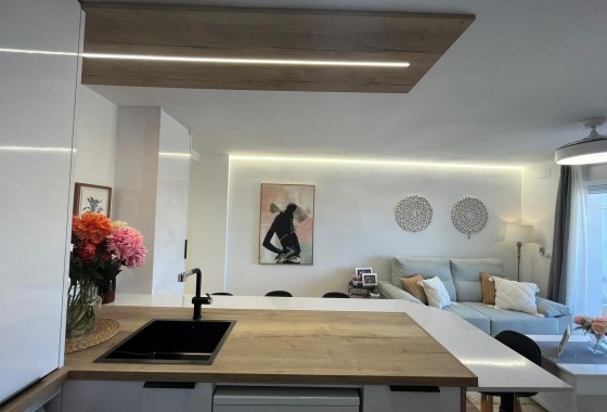 Revente - Appartement -
Torrevieja - Punta Prima