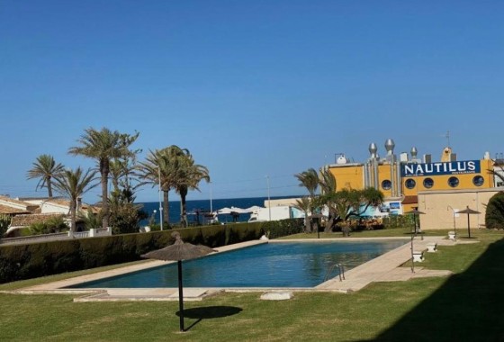 Revente - Appartement -
Torrevieja - Punta Prima
