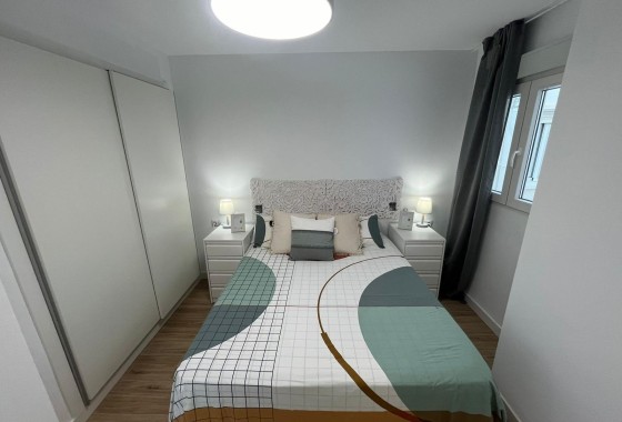 Revente - Appartement -
Torrevieja - Punta Prima