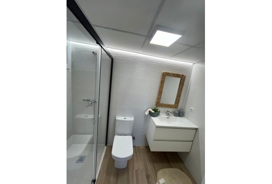 Revente - Appartement -
Torrevieja - Punta Prima